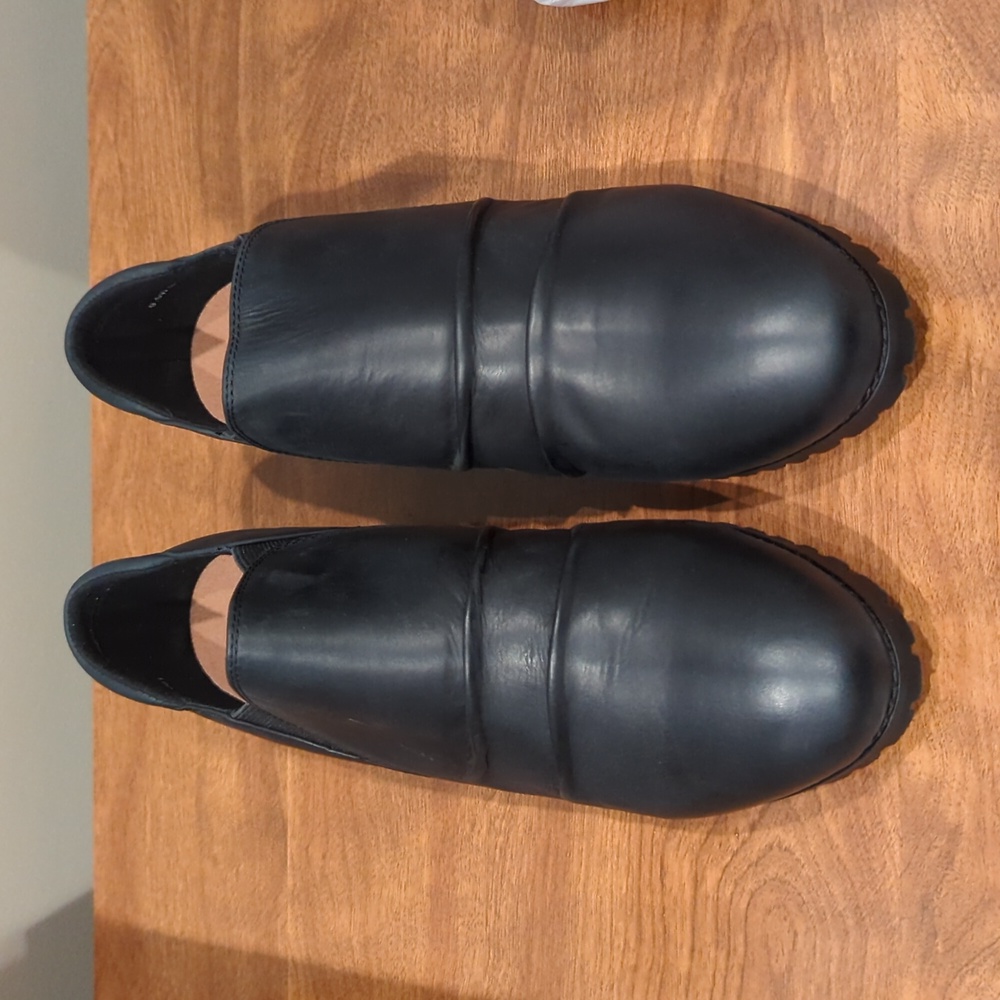 Softwalk Mara Shoes 9W (Never Worn)